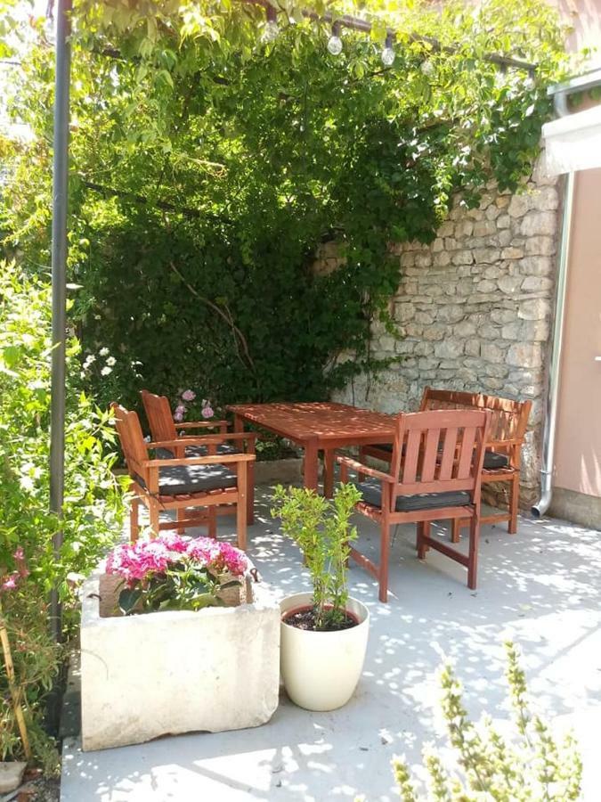 Green Oasis City Center Apartment Szybenik Zewnętrze zdjęcie